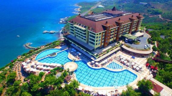 UTOPIA WORLD HOTEL