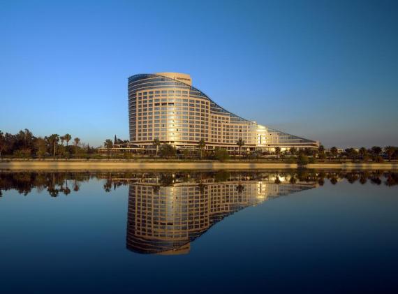 SHERATON GRAND HOTEL