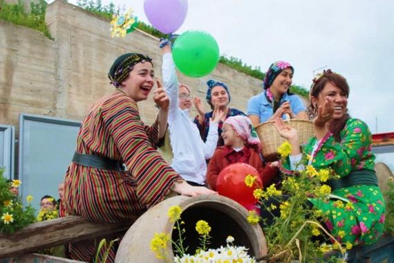 مهرجان الاعشاب في قرية ألجاتي ازمير